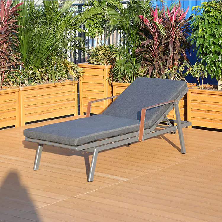 Commercial Outdoor Sun Lounger for Hotel and Resort